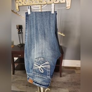 Wallflower luscious curvy bootcut size 7 jeans